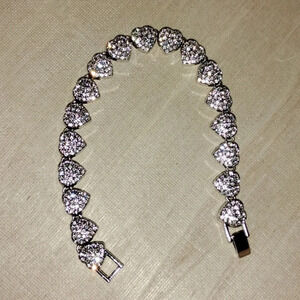 heart bracelet Size 8
